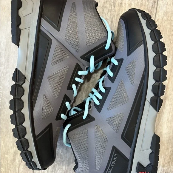 GH Bass Outdoor Boots with Light Blue Accents New With Tags 99.00 - Picture 2 of 14